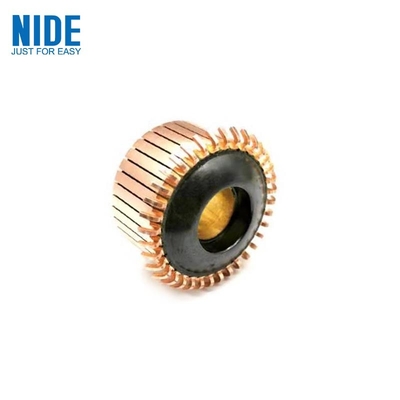 36P قطعة تيار مستمر خطاف المحرك العاكس 15.1 X 40.5 X 28mm